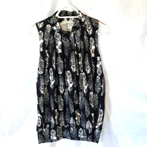 Feather Pattern Mock Neck Tank